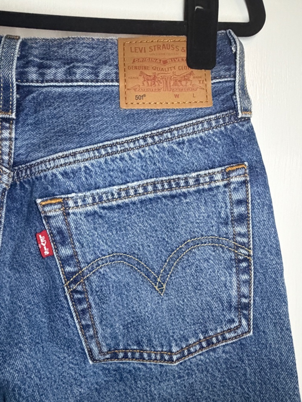 Levi’s 501® ORIGINAL SELVEDGE WOMEN'S JEANS 26x32 - Picture 4 of 10